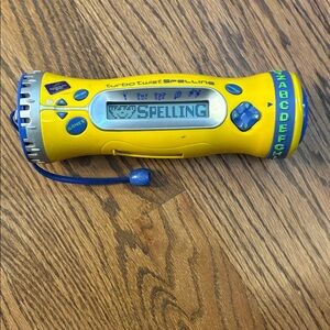 Vintage Yellow Turbo Twist Spelling Game working.